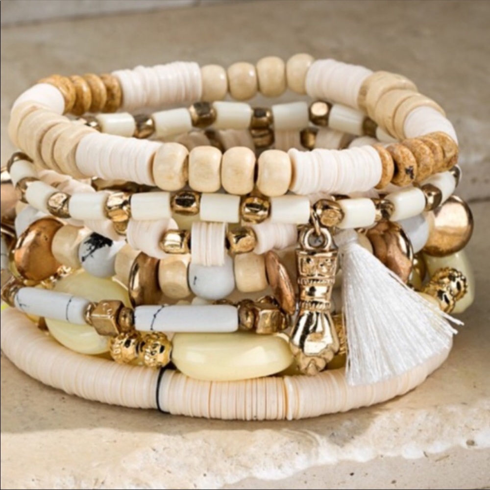 ✅ Multilayered Stretch Bracelet - Picture 3 of 8